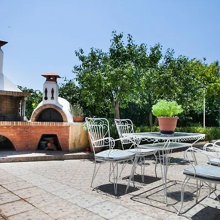 Holiday home Tzivras &