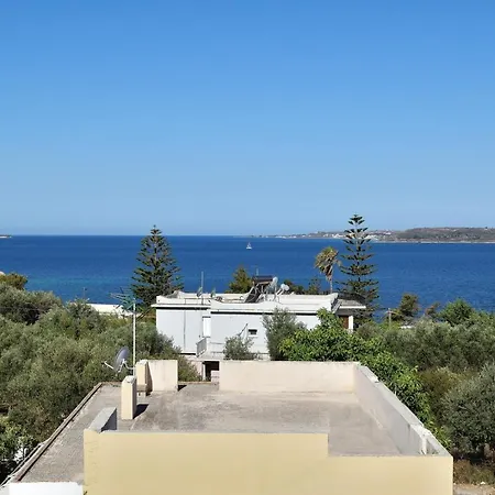 Holiday home Tzivras &