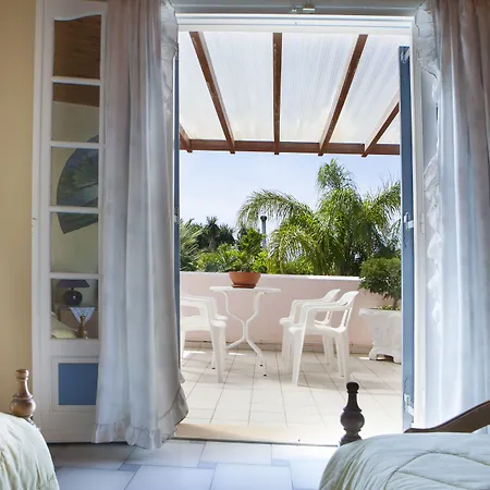 Tzivras & Σπίτι διακοπών Λάσση