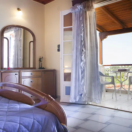 Tzivras Villa&apartments * Lassi (Kefalonia)