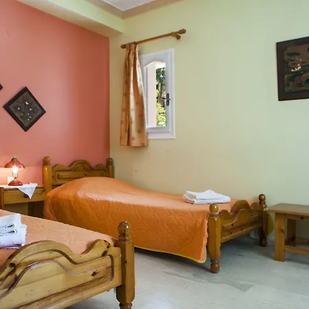 Tzivras Villa&apartments Casa vacanze