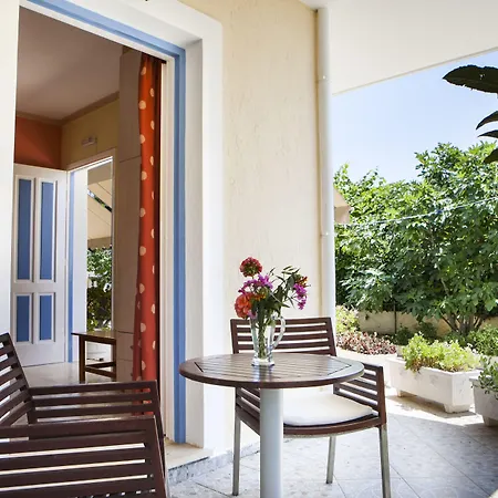 Casa vacanze Tzivras Villa&apartments *