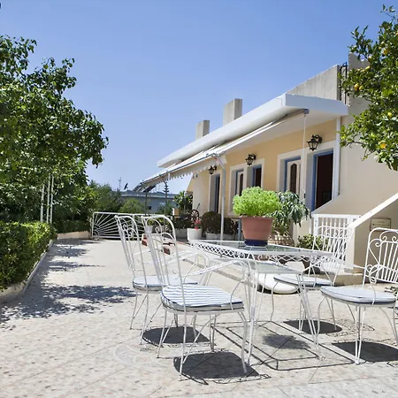 Tzivras Villa&apartments Lassi (Kefalonia)