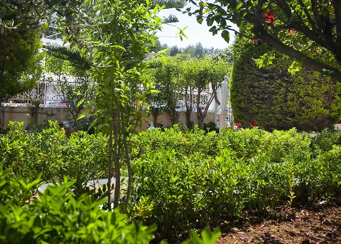 Holiday home Tzivras & *