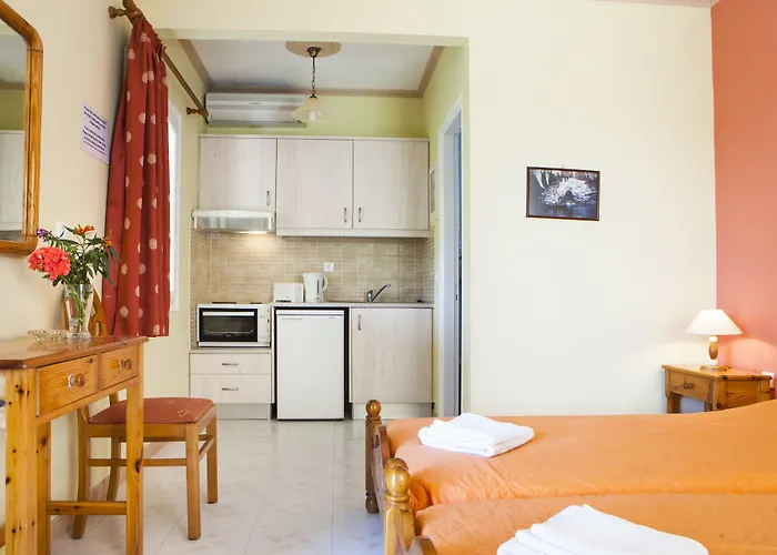 Holiday home Tzivras &