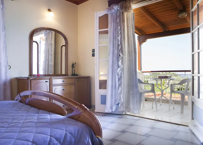 Tzivras & * Lassi (Kefalonia)